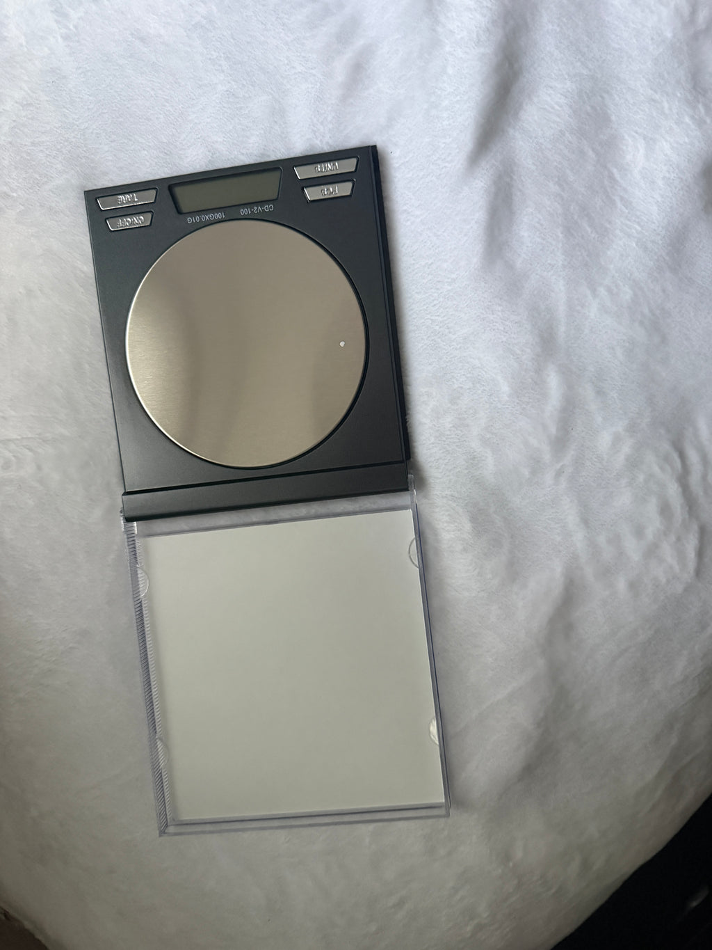 Laz Thaboy cd digital scale